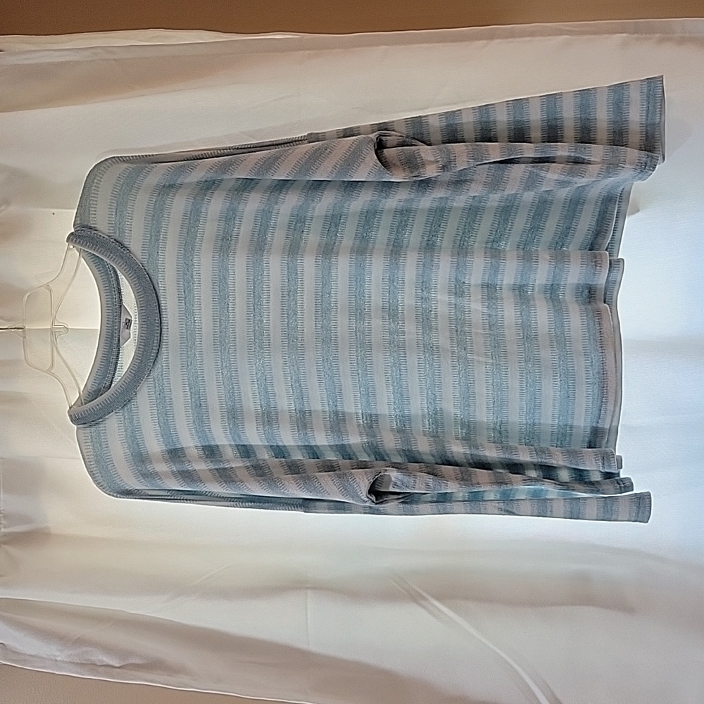 Ladies Time & Tru sweater, xl